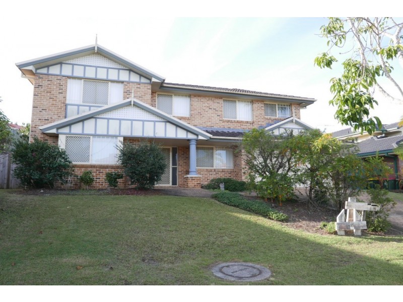 15 Berkley Place, Carindale QLD 4152