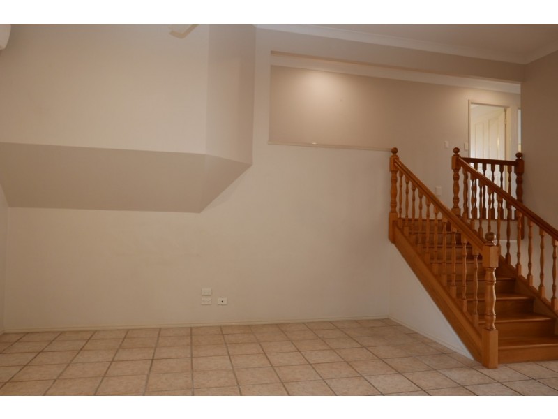 15 Berkley Place, Carindale QLD 4152