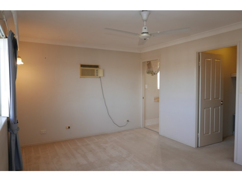 15 Berkley Place, Carindale QLD 4152