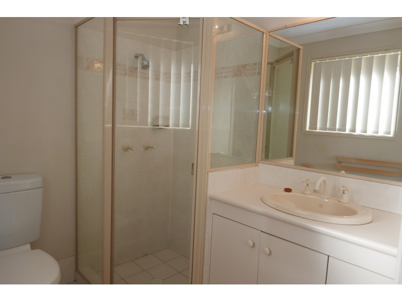 15 Berkley Place, Carindale QLD 4152