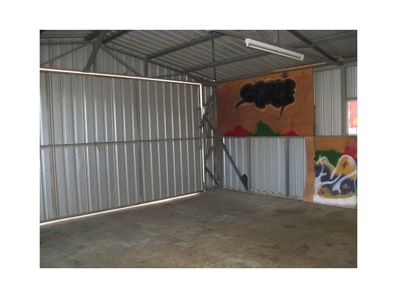 41 Weaver Street, Coopers Plains QLD 4108