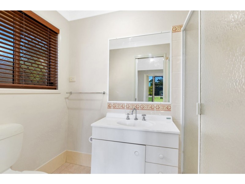 28 Highridge Rd, Springfield QLD 4300