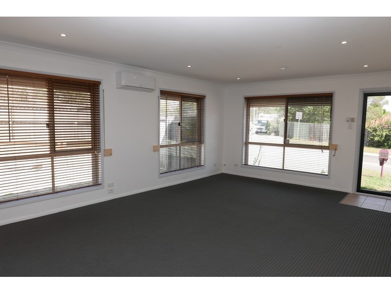 1 Melrose Place, Runcorn QLD 4113