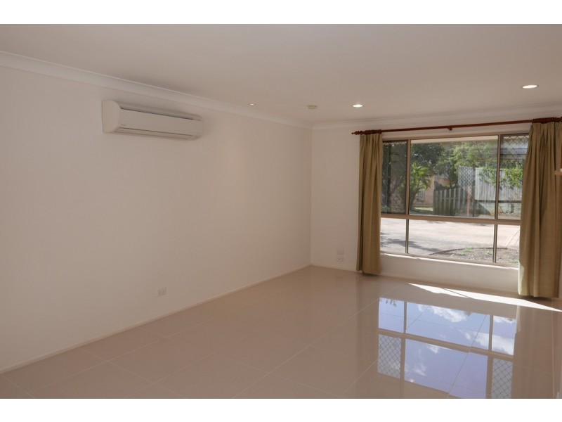 12 Livingstone Place, Kuraby QLD 4112