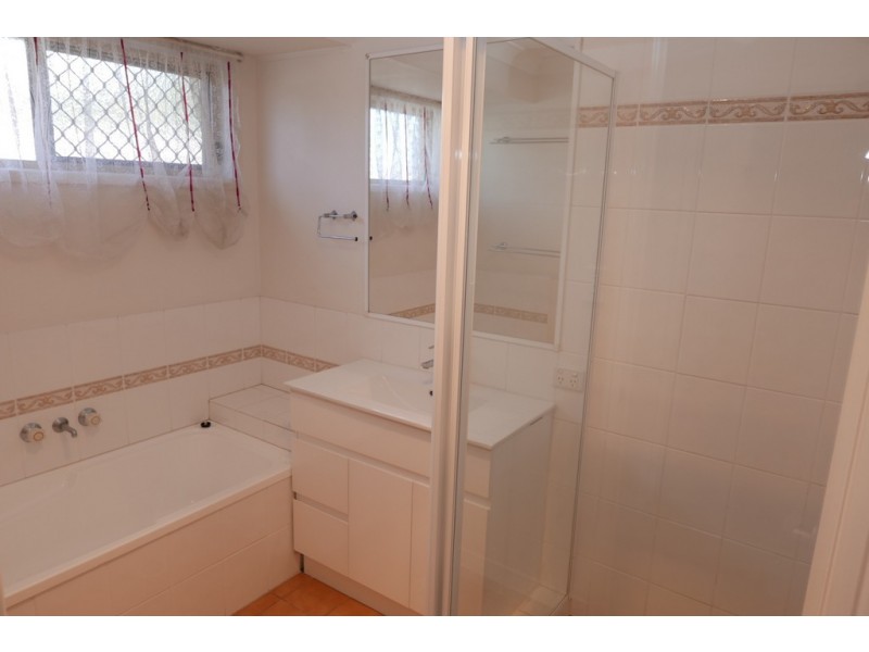 12 Livingstone Place, Kuraby QLD 4112