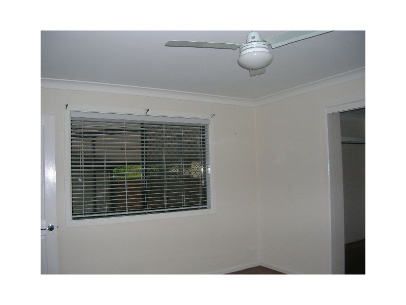 5 Mintern Street, Macgregor QLD 4109