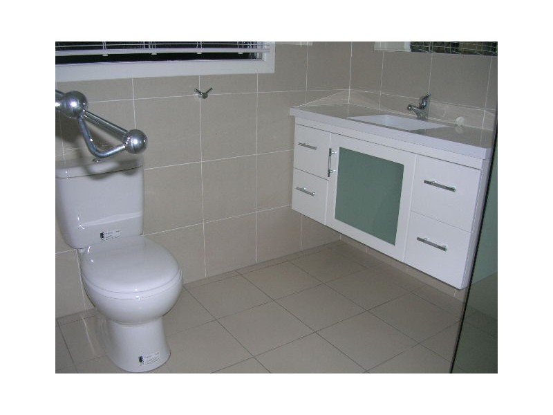 5 Mintern Street, Macgregor QLD 4109