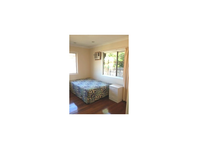 1/30 Gonzales Street, Macgregor QLD 4109