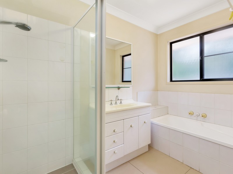 2/12 ANGEL STREET, Eight Mile Plains QLD 4113