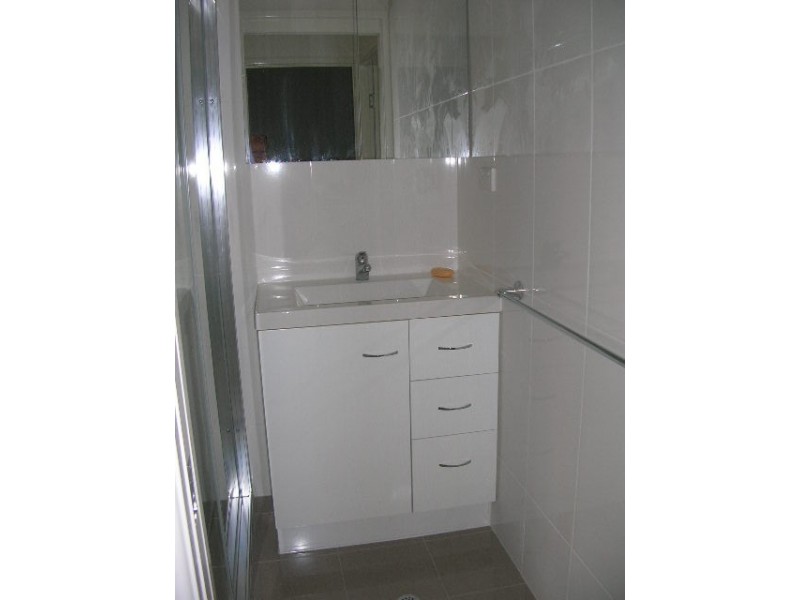 4 Cutler Avenue, Moorooka QLD 4105