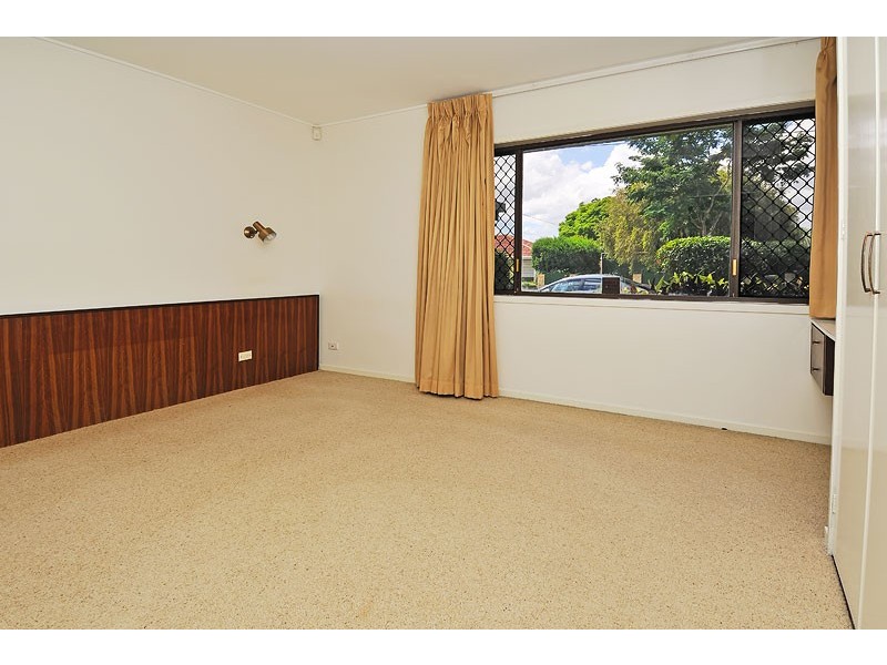 7 Endsleigh Street, Macgregor QLD 4109