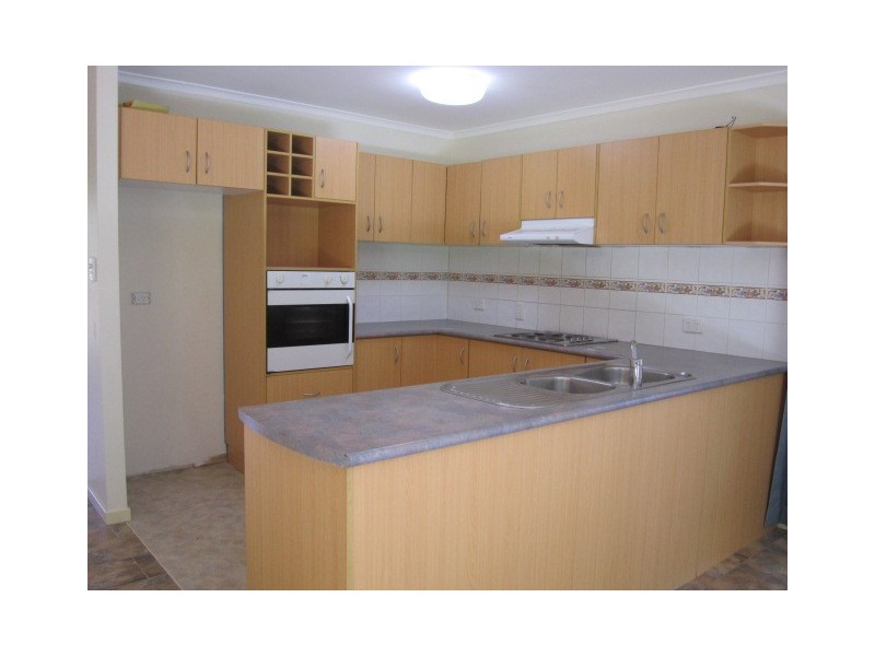 111 Nursery Avenue, Runcorn QLD 4113