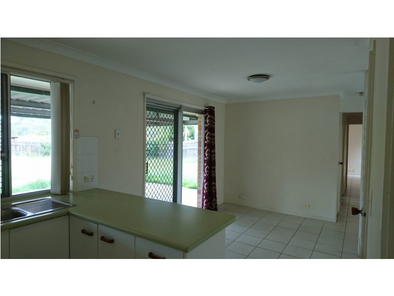18 Halfmoon Street, Browns Plains QLD 4118