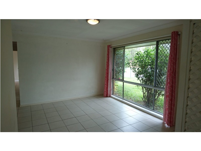 18 Halfmoon Street, Browns Plains QLD 4118
