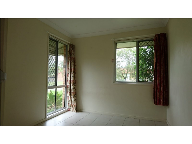 18 Halfmoon Street, Browns Plains QLD 4118