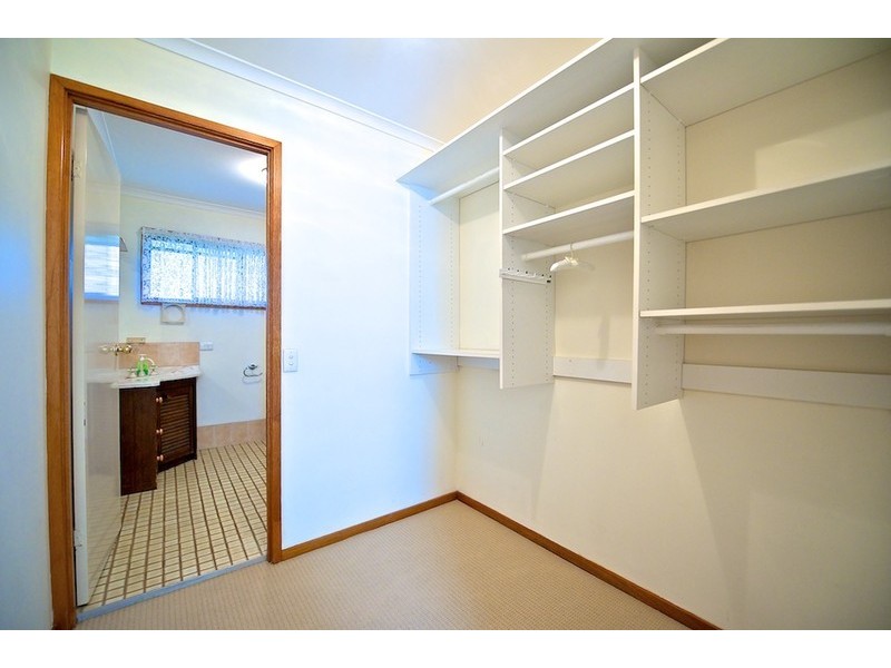 27 Lynelle Street, Sunnybank Hills QLD 4109