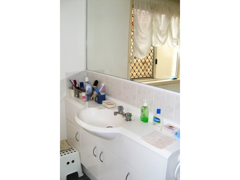 4/5 Hillview Road, Runcorn QLD 4113