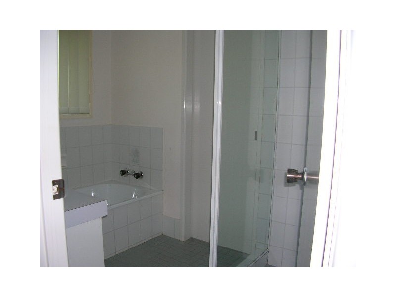 22 Dombeyah Street, Crestmead QLD 4132