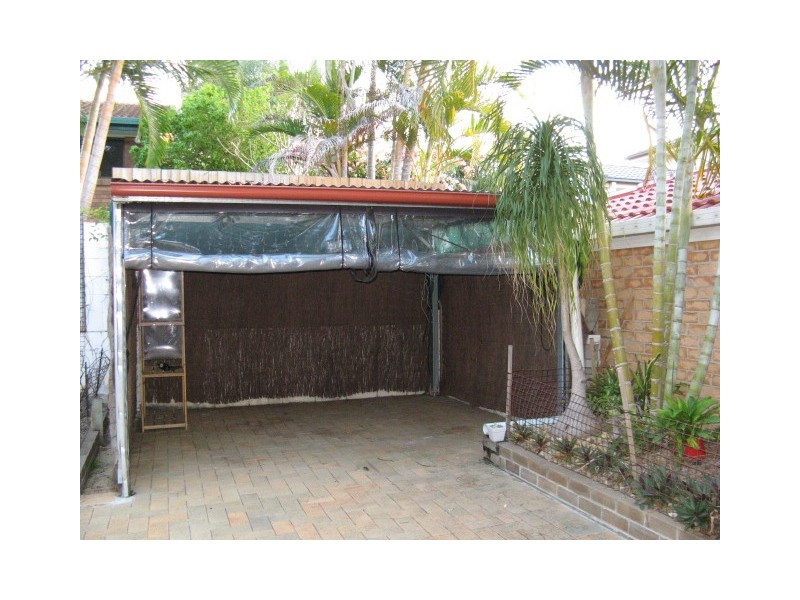 27 Warrington Street, Robertson QLD 4109