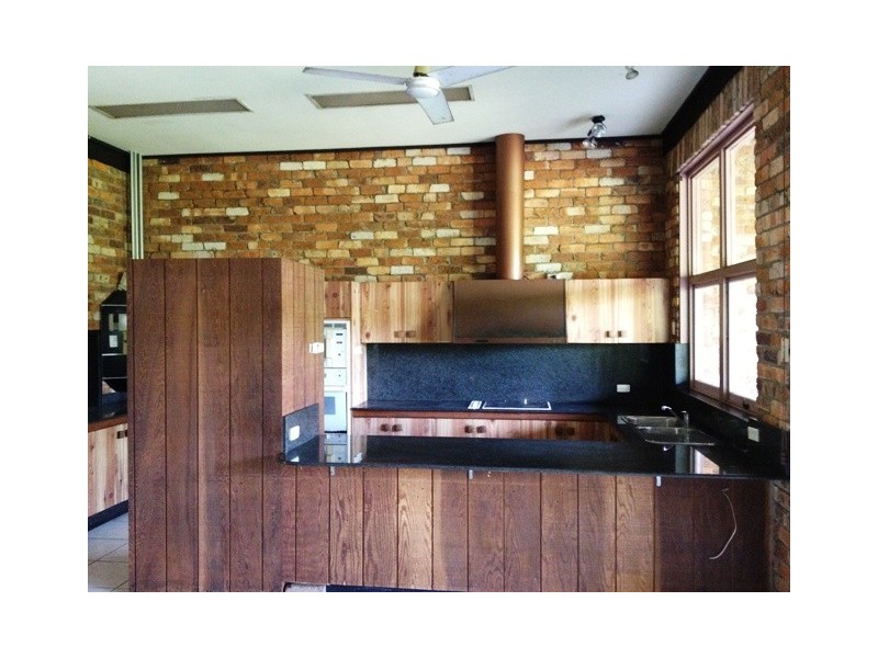 2222 Beaudesert Road, Calamvale QLD 4116