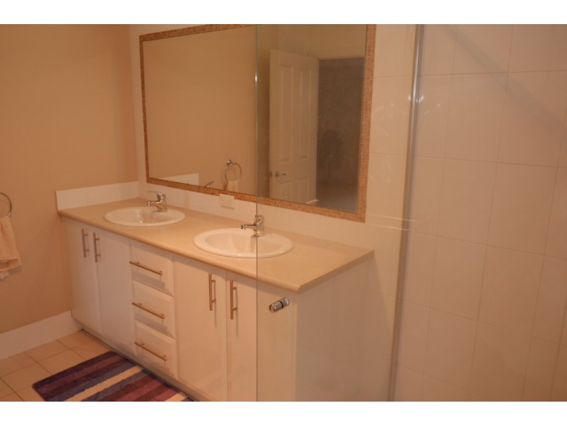 34 Khandalla Street, Upper Mount Gravatt QLD 4122