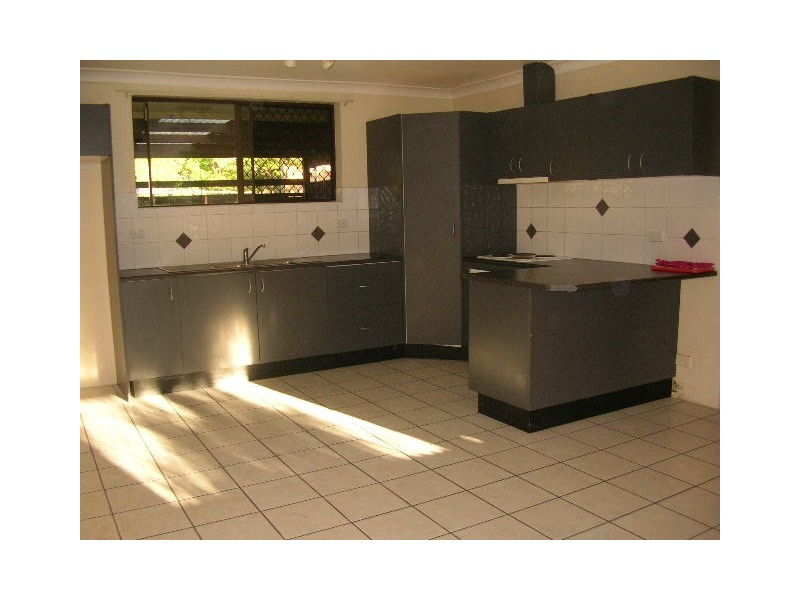 14A Benaud Street, Macgregor QLD 4109