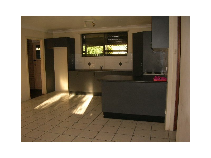 14A Benaud Street, Macgregor QLD 4109