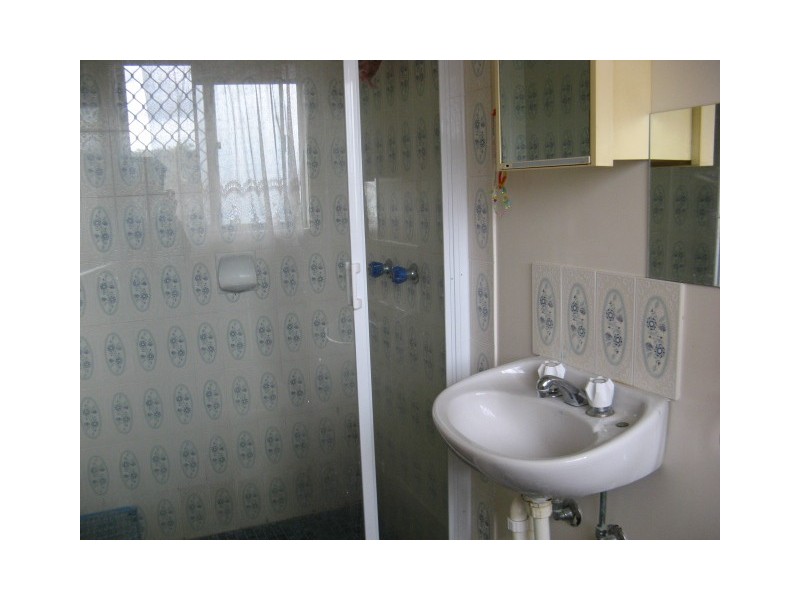 19 Warrington Street, Robertson QLD 4109