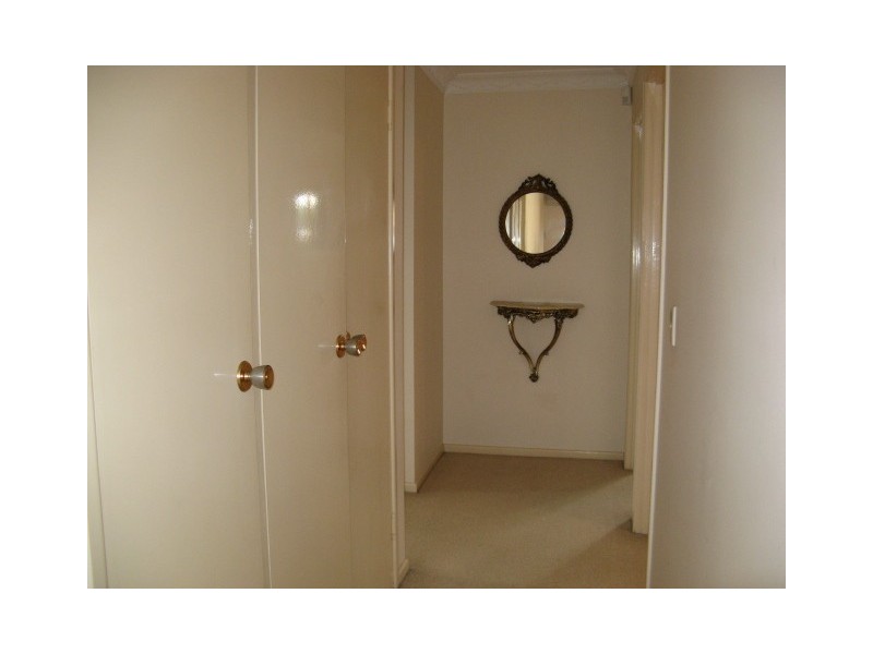 19 Warrington Street, Robertson QLD 4109