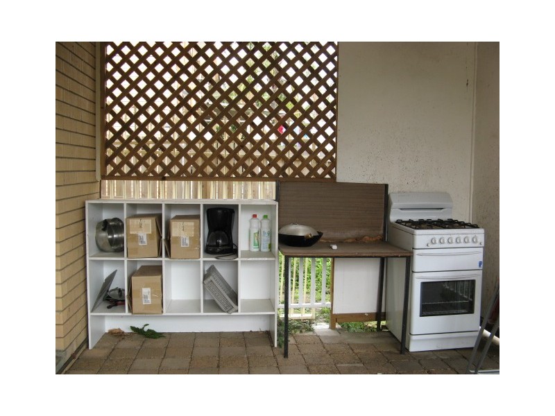 19 Warrington Street, Robertson QLD 4109