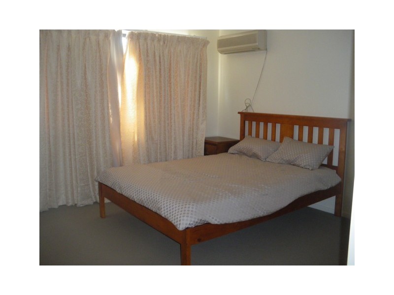 28 Sirett Street, Runcorn QLD 4113