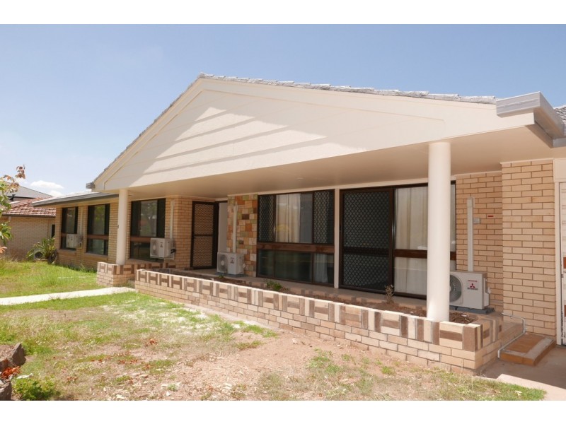 8 Cornell Street, Robertson QLD 4109