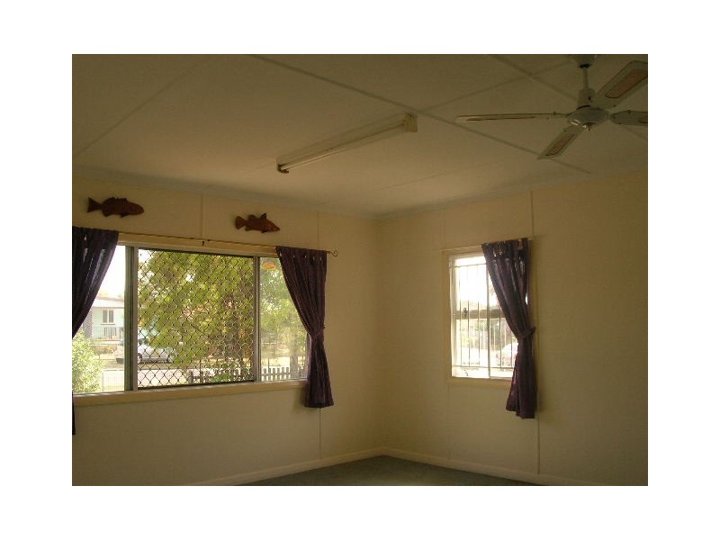 27 Orange Street, Runcorn QLD 4113