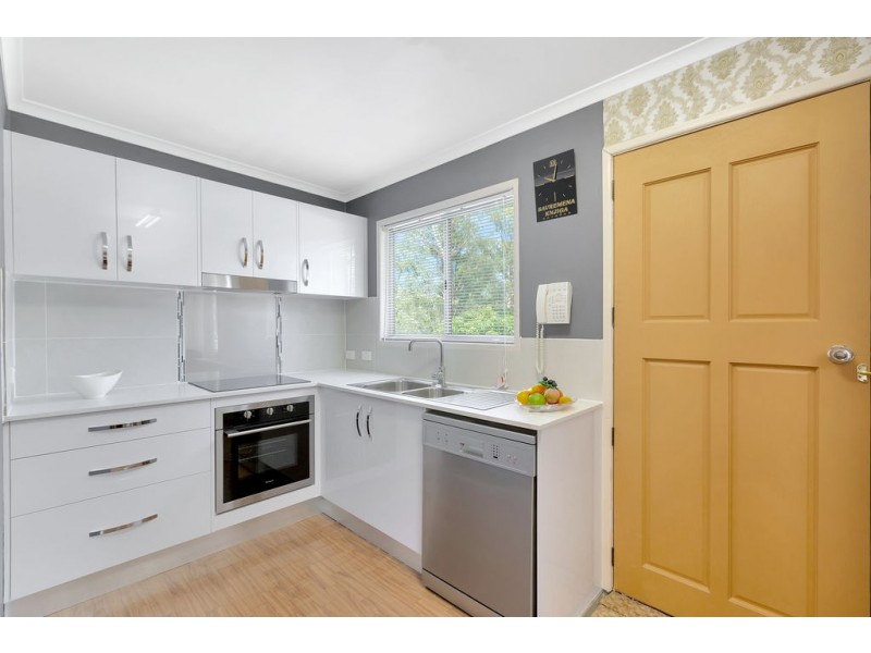 9 Barakee Street, Crestmead QLD 4132