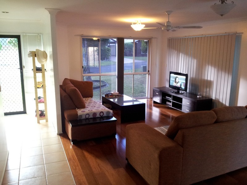 15 Pendula Circuit, Forest Lake QLD 4078