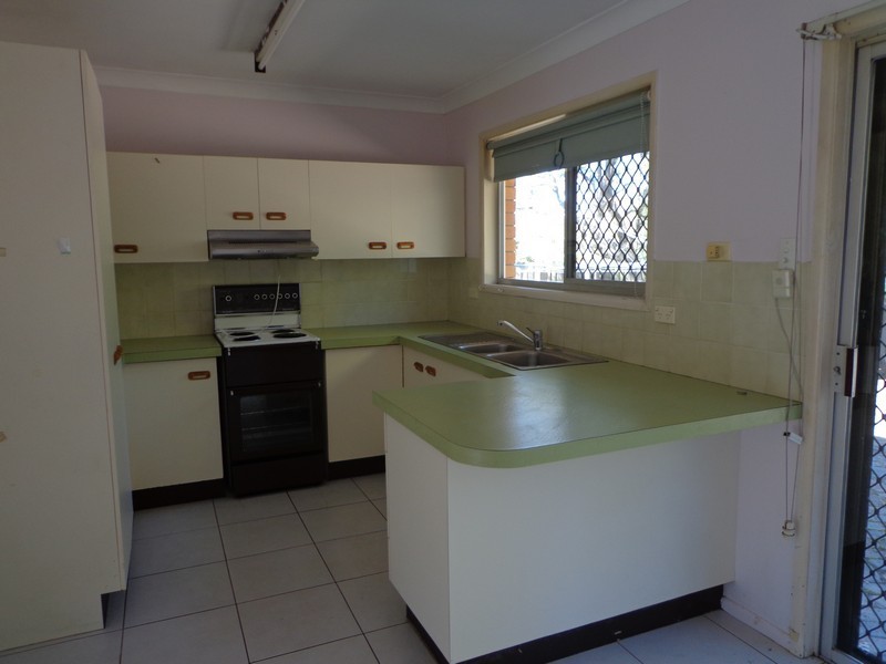 15 Ilya Street, Macgregor QLD 4109