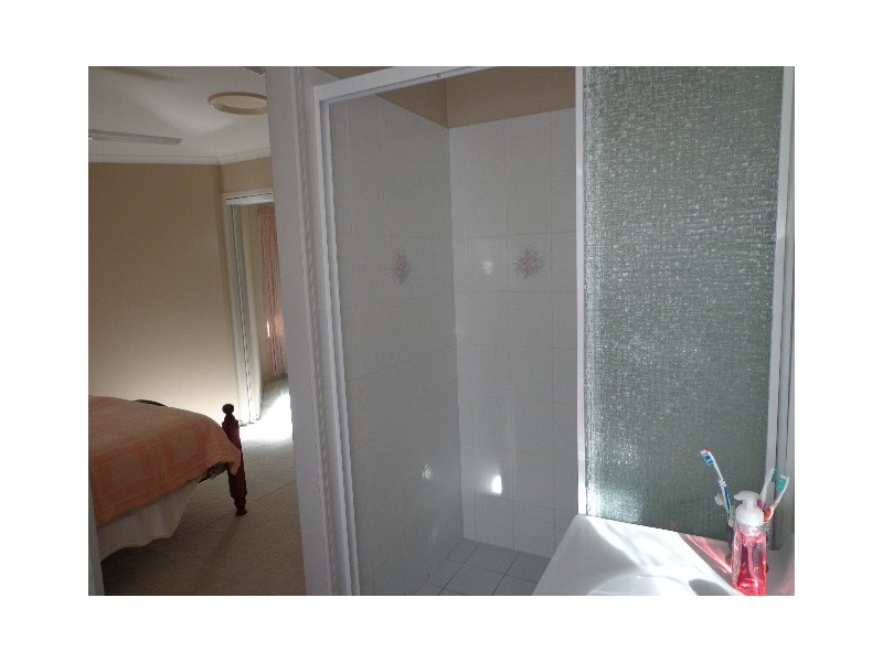 110 Holmead Road, Eight Mile Plains QLD 4113