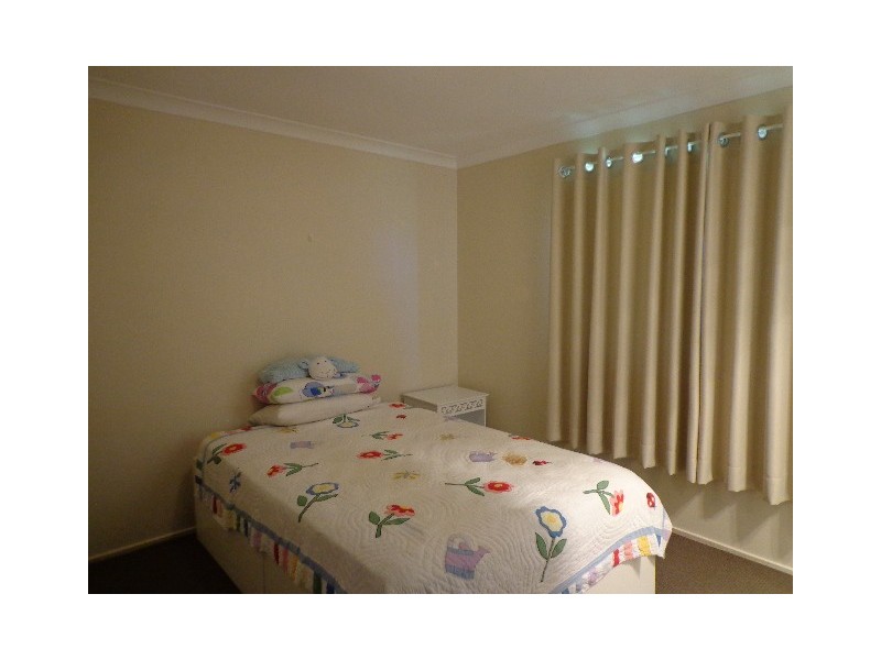 2 Magnolia Street, Daisy Hill QLD 4127