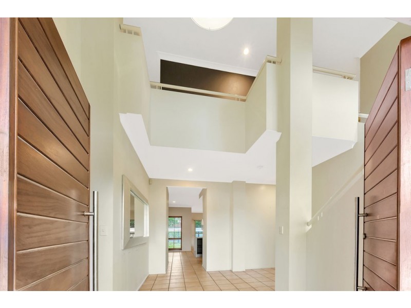 66 Delaney Circuit, Carindale QLD 4152