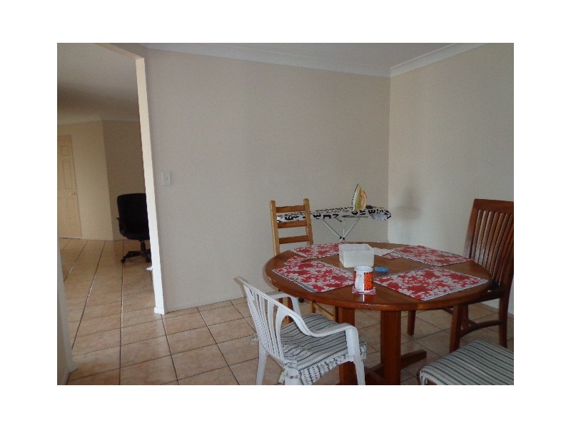 27 Dyson Avenue, Sunnybank QLD 4109