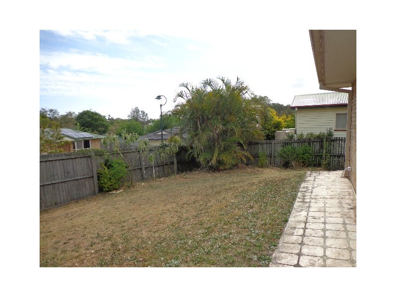 27 Dyson Avenue, Sunnybank QLD 4109