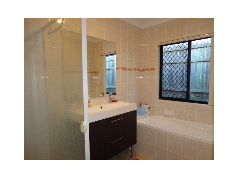 56 Wyalo Circuit, Parkinson QLD 4115