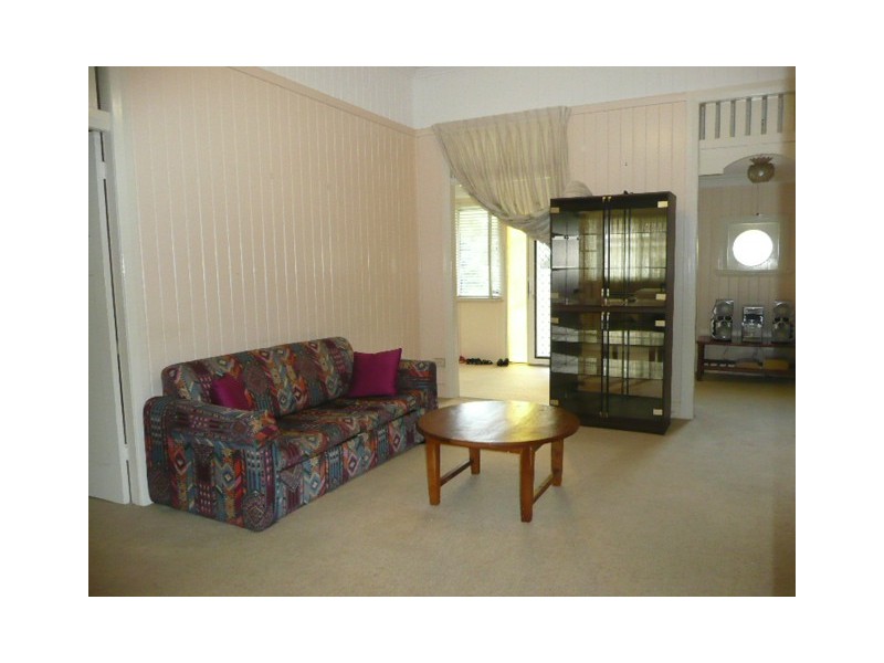 11 Delville Avenue, Moorooka QLD 4105