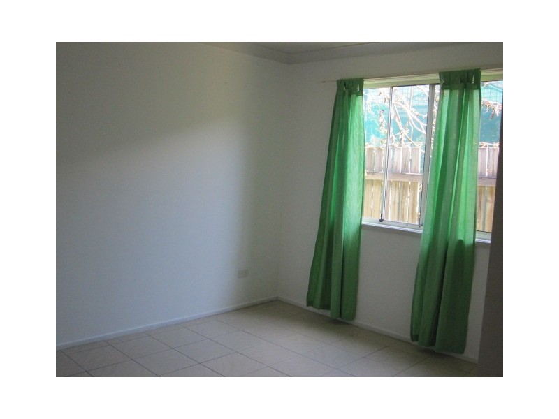 33 Warrigal Road, Runcorn QLD 4113