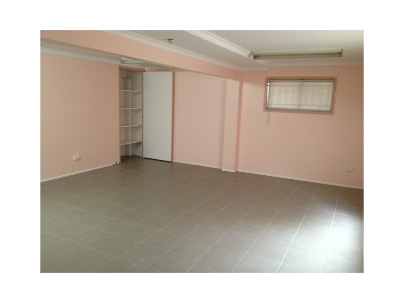 5 Nidalla Street, Macgregor QLD 4109