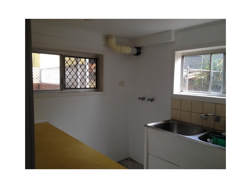 5 Nidalla Street, Macgregor QLD 4109