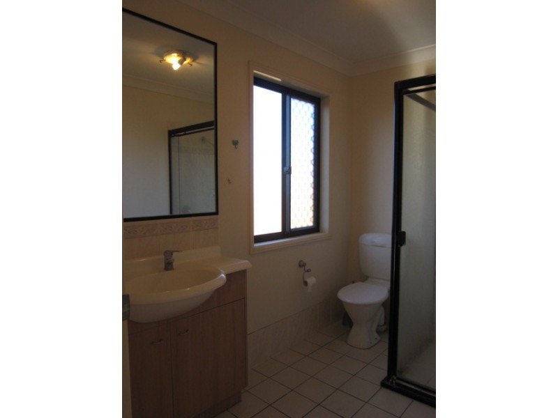 6 Jade Close, Robertson QLD 4109