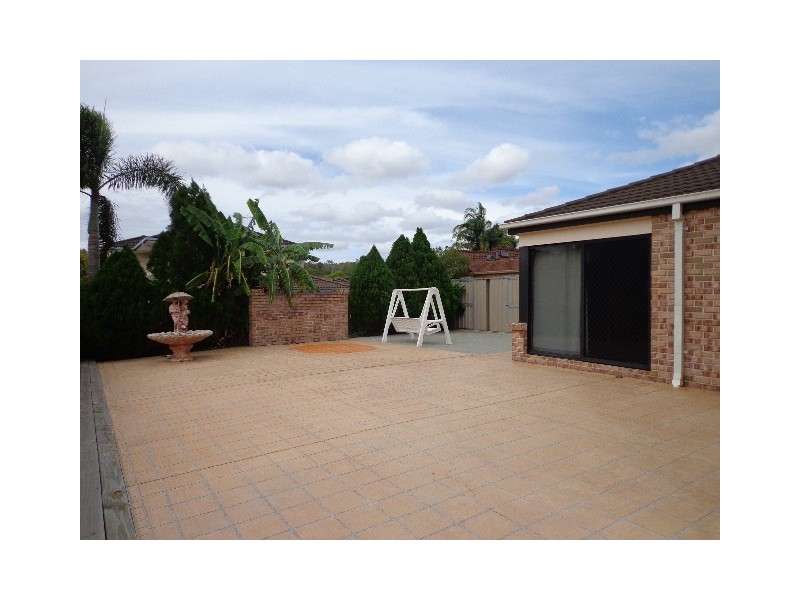 6 Jade Close, Robertson QLD 4109