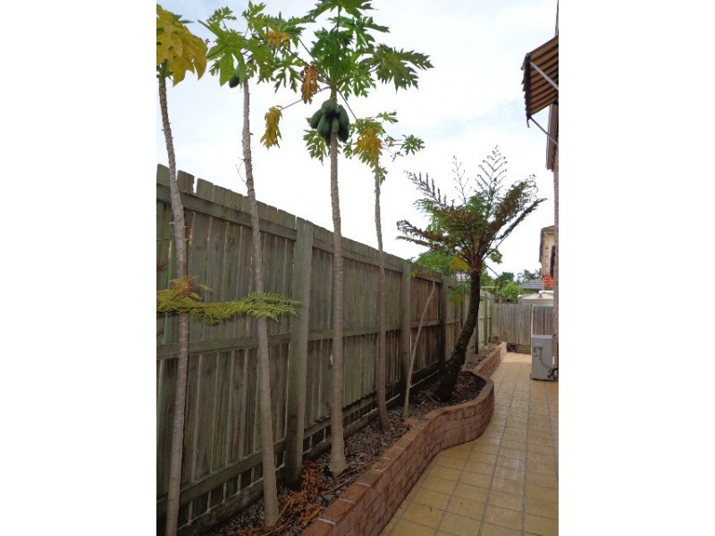 6 Jade Close, Robertson QLD 4109