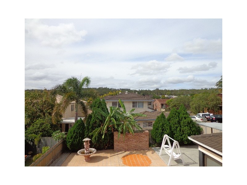 6 Jade Close, Robertson QLD 4109